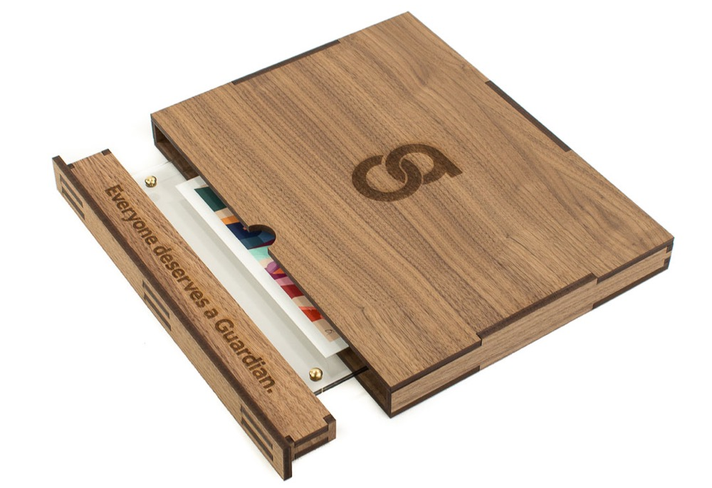 Custom Plaque Boxes For Guardian